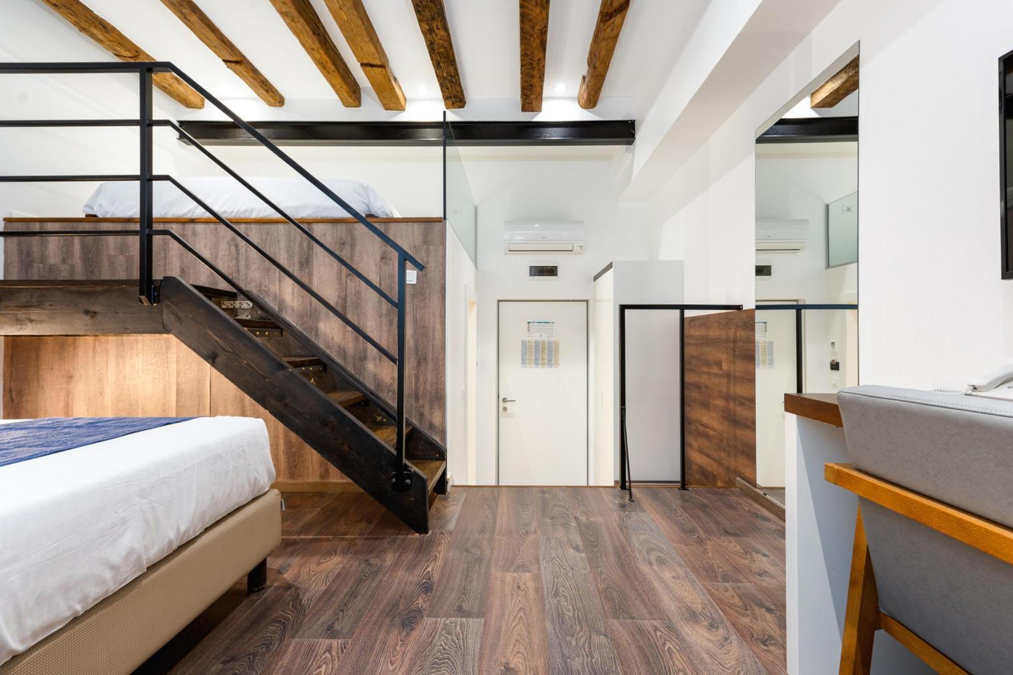 Azur Palace Luxury Rooms Split Luaran gambar