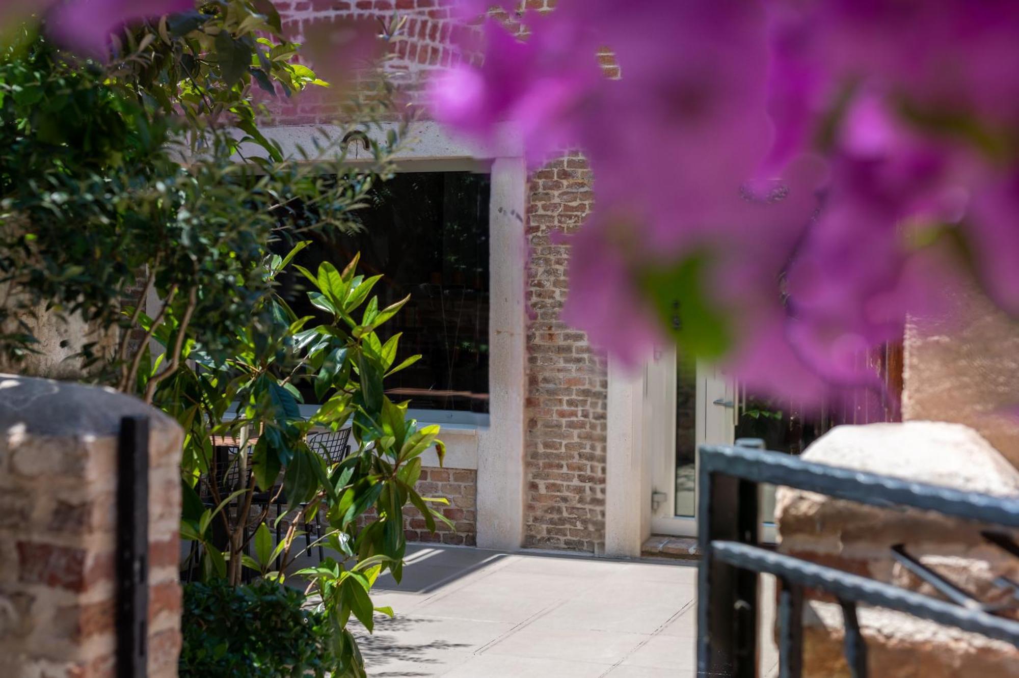 Azur Palace Luxury Rooms Split Luaran gambar