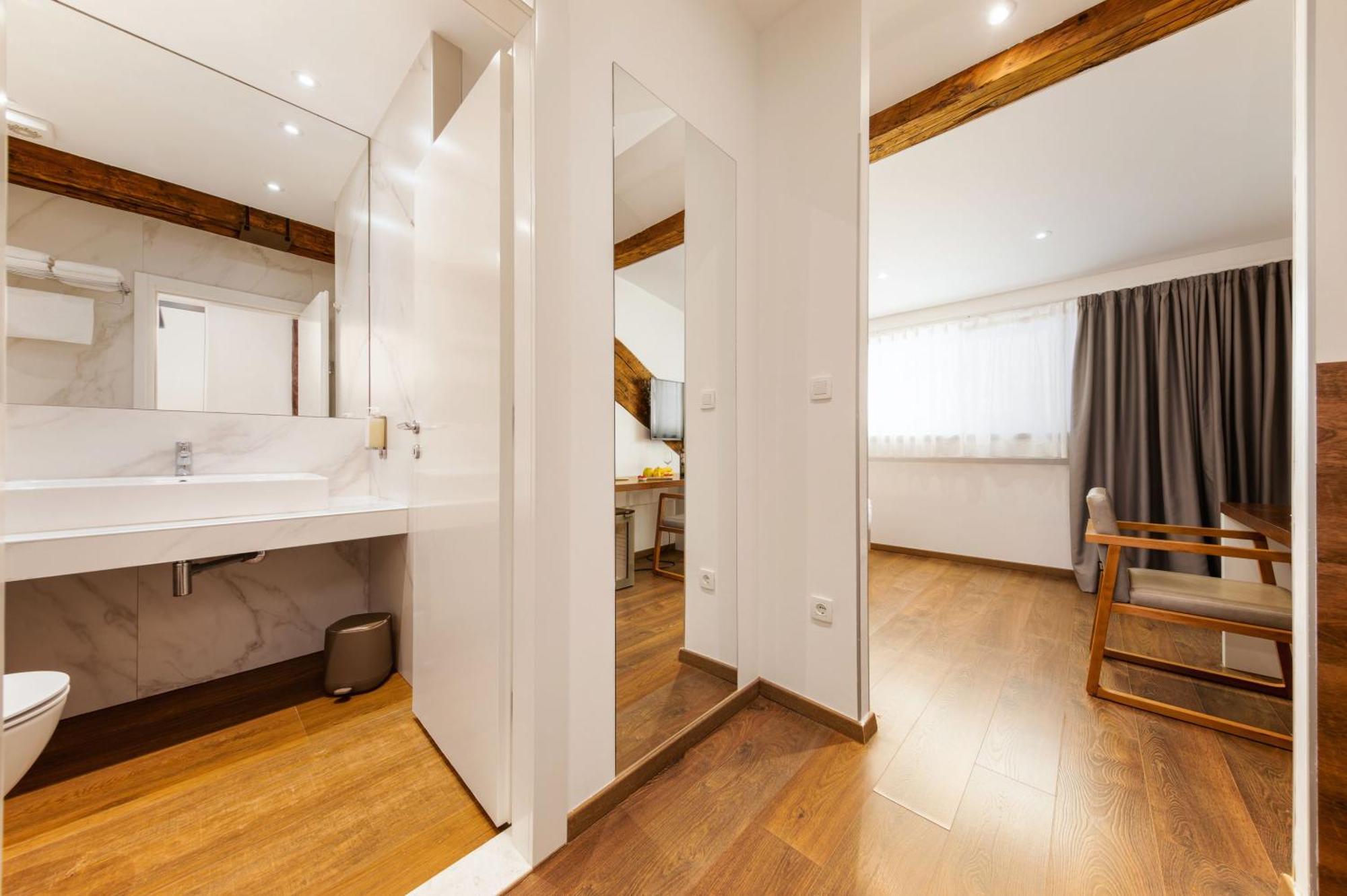Azur Palace Luxury Rooms Split Luaran gambar