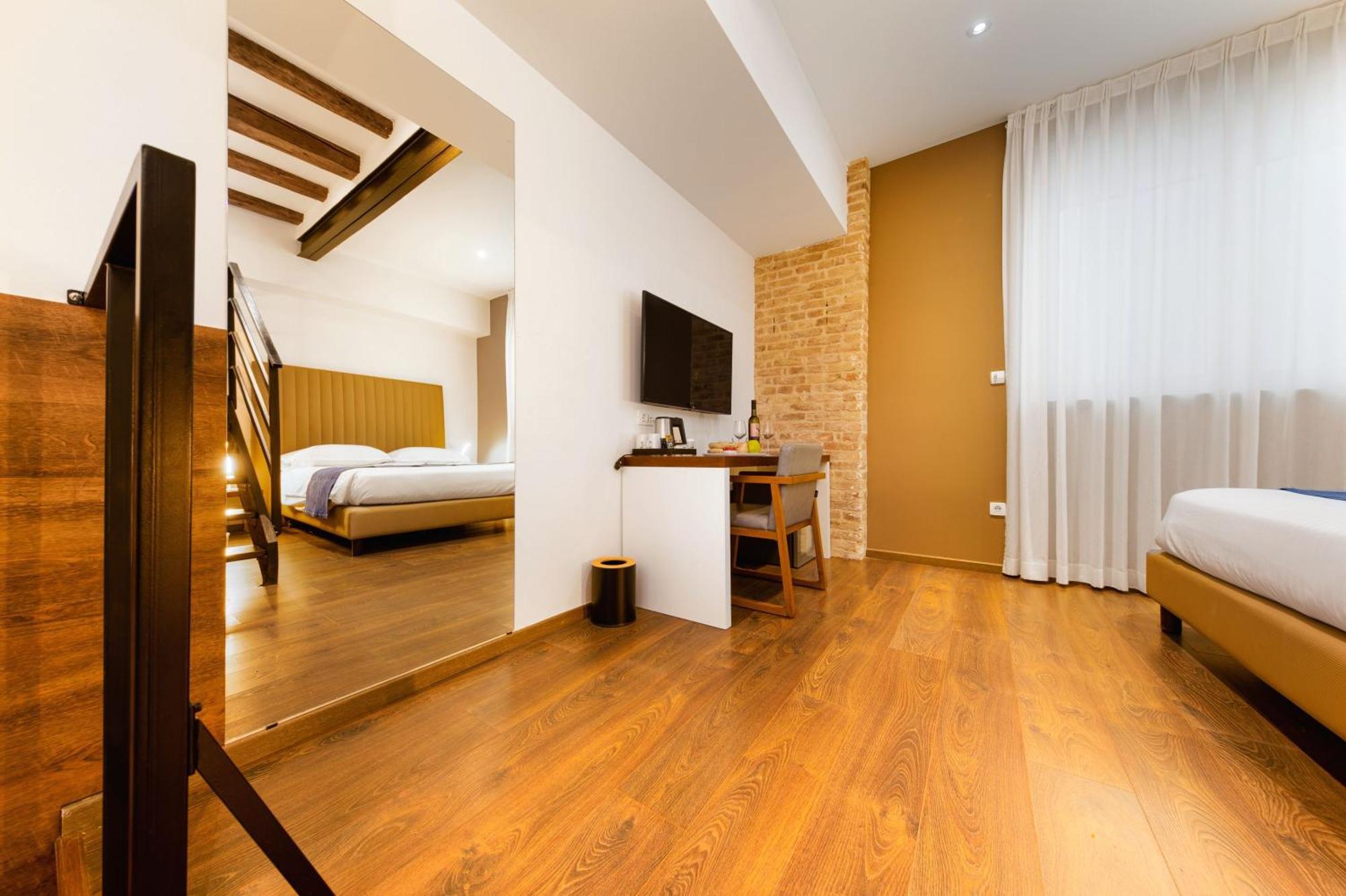 Azur Palace Luxury Rooms Split Luaran gambar