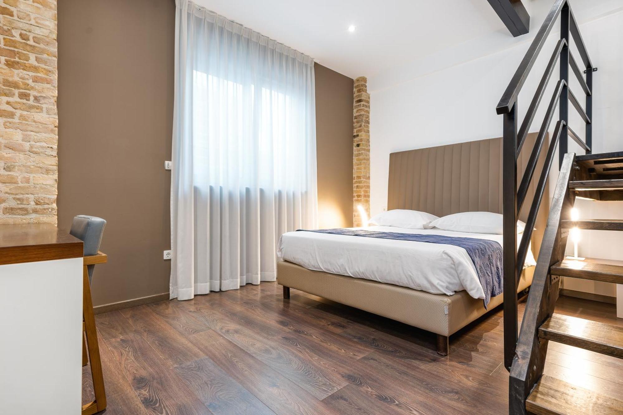 Azur Palace Luxury Rooms Split Luaran gambar